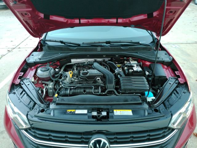 Used 2024 Volkswagen Jetta Sport image 42