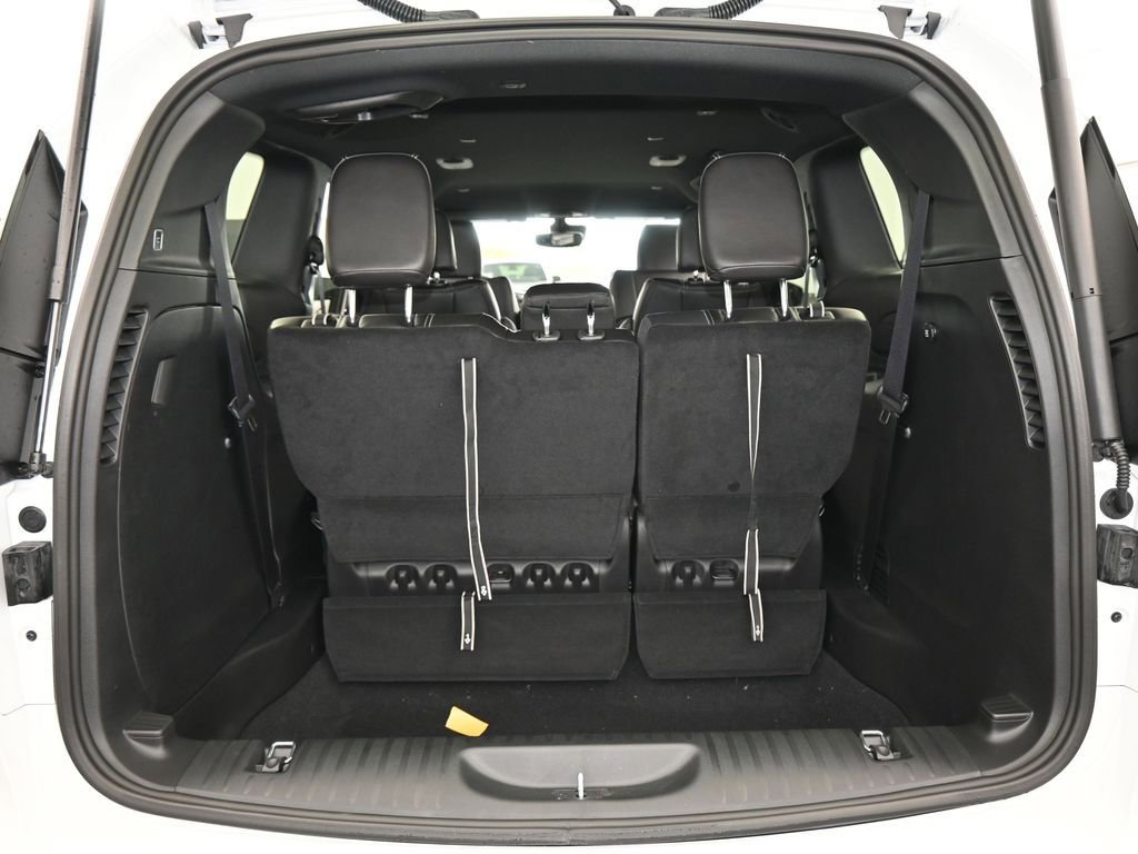 New 2026 Chrysler Pacifica Select w/ S Appearance Package image 34