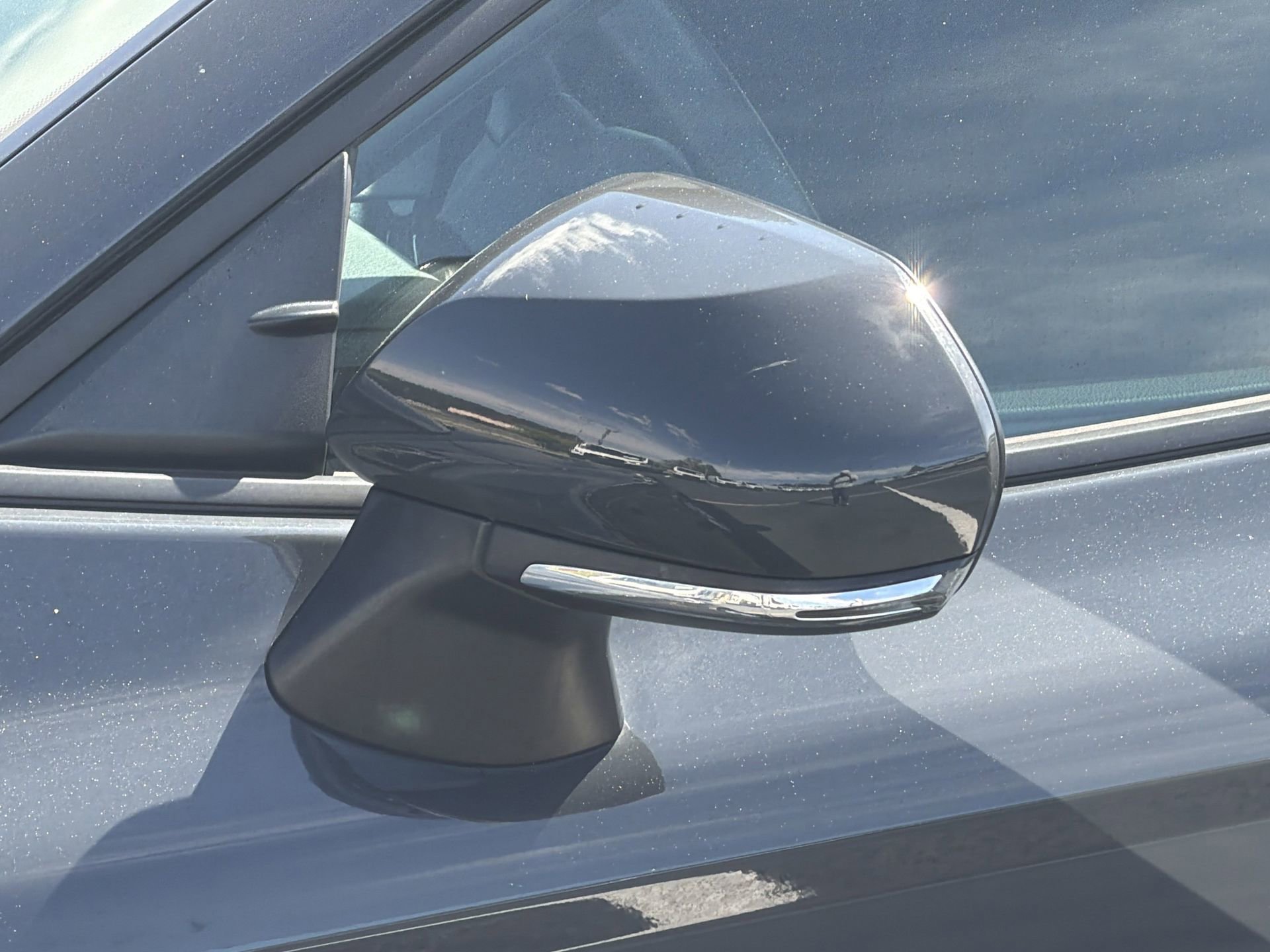 Used 2025 Toyota Camry LE FWD image 33