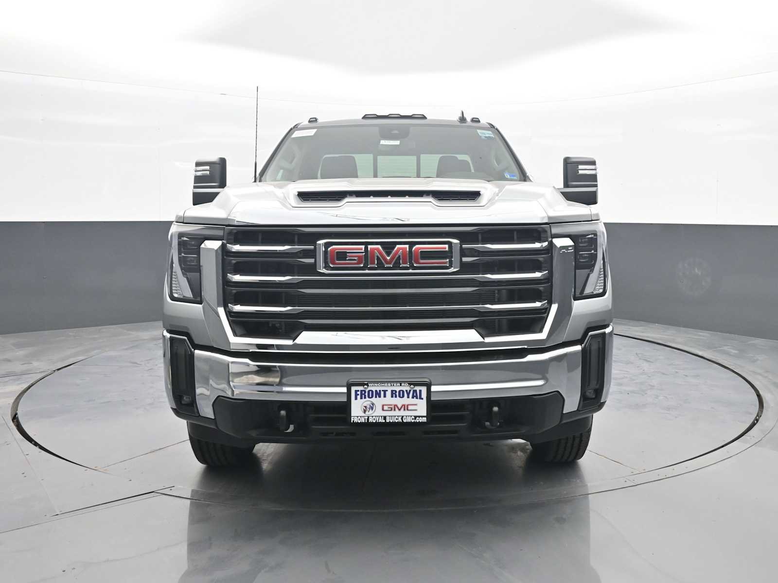 New 2026 GMC Sierra 2500 SLE w/ Preferred Package AWD/4WD image 3