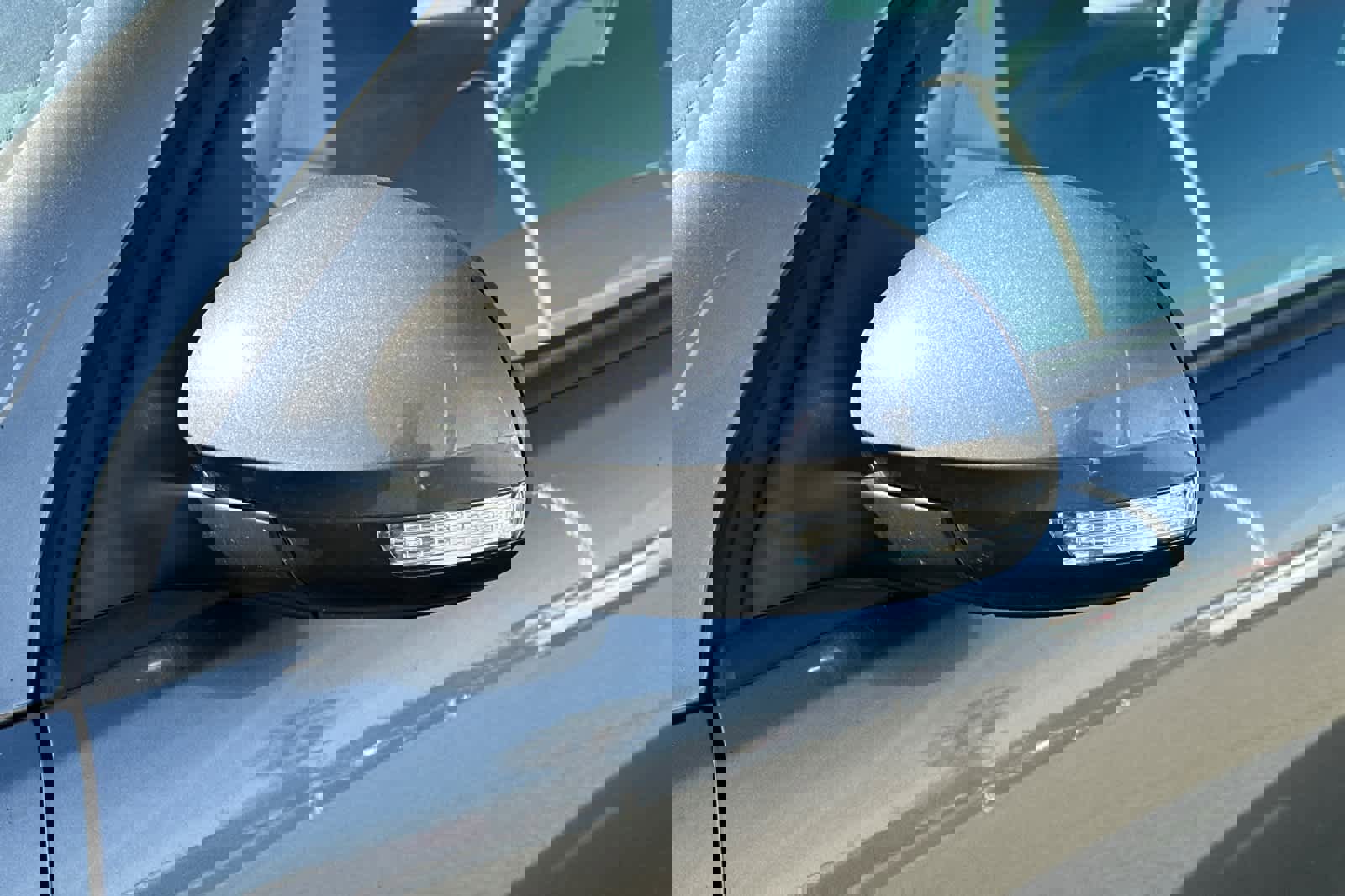 Used 2017 Volkswagen Tiguan Limited w/ Premium Package image 9