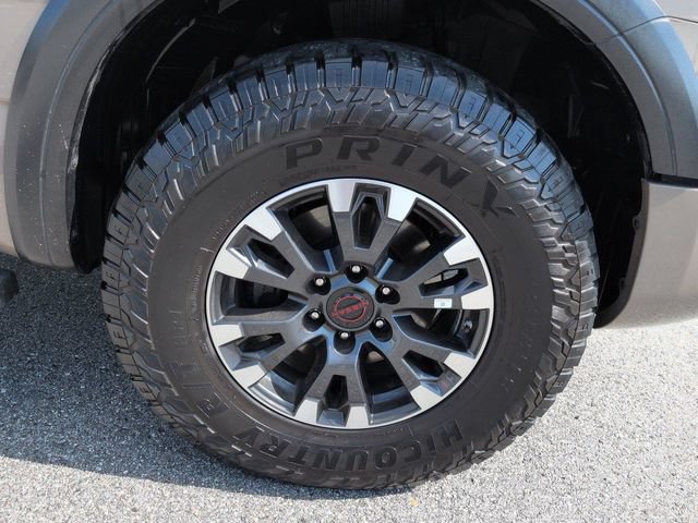 Used 2023 Nissan Titan PRO-4X w/ Pro-4x Convenience Package AWD/4WD image 11
