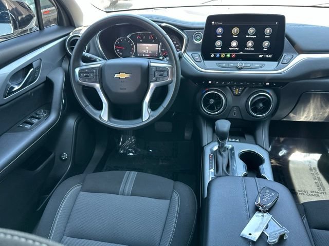 Used 2023 Chevrolet Blazer LT w/ Convenience Package FWD image 33