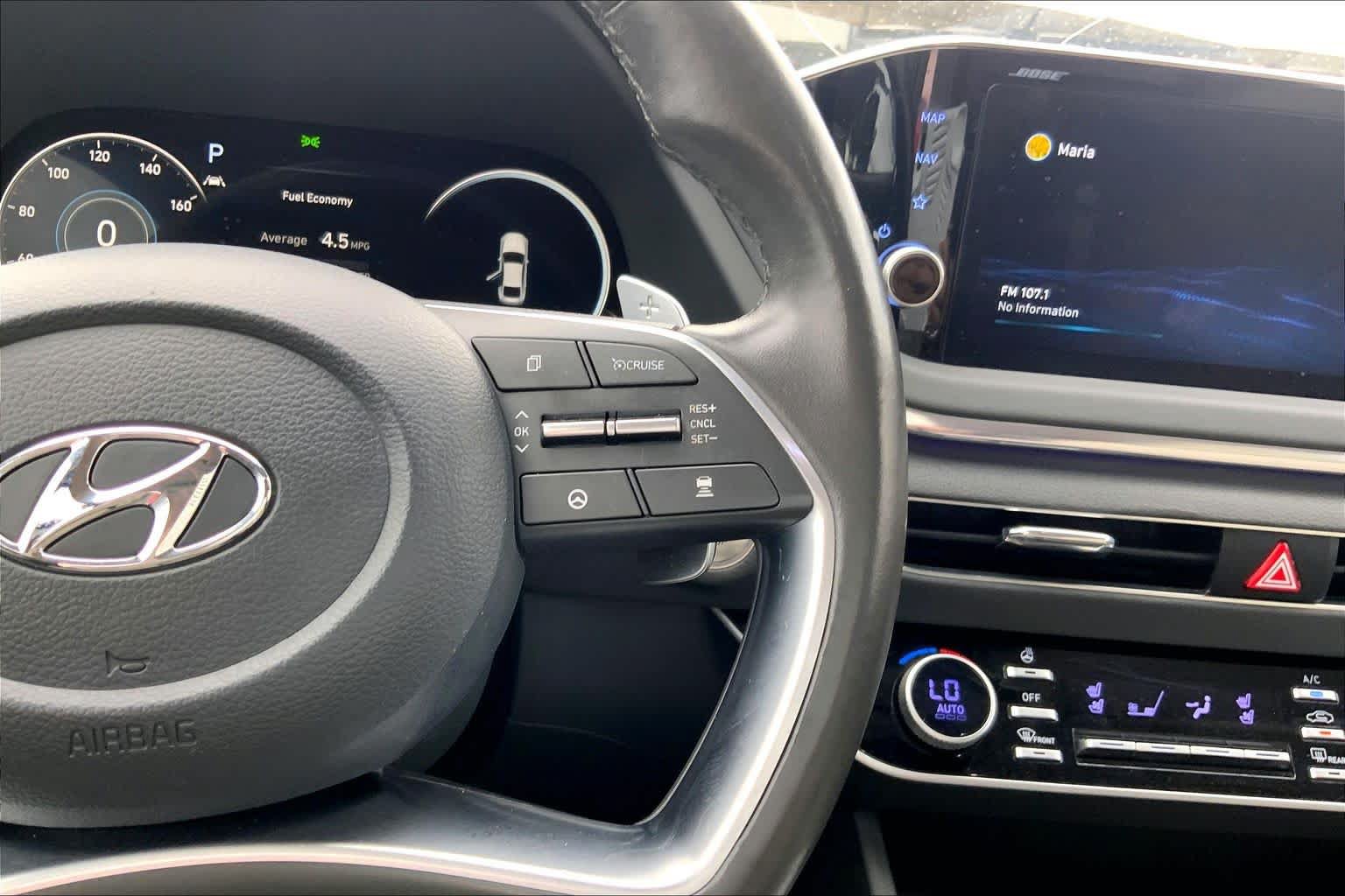 Used 2022 Hyundai Sonata Limited w/ Preferred Accessory Package FWD image 25