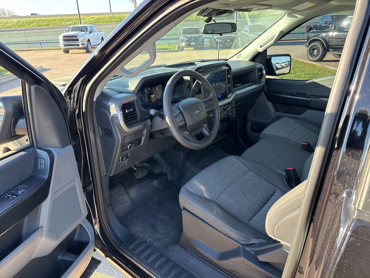 Used 2024 Ford F150 XL w/ Equipment Group 103A High image 18