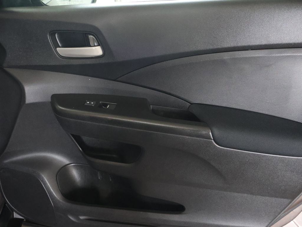 Used 2015 Honda CR-V LX image 12