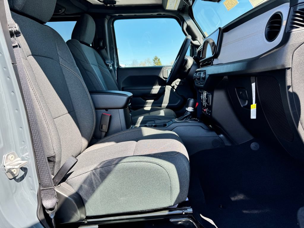 New 2026 Jeep Wrangler Unlimited Sport AWD/4WD image 10