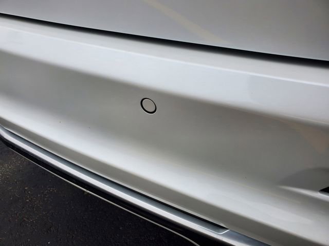 Certified 2024 Cadillac XT6 Premium Luxury image 11