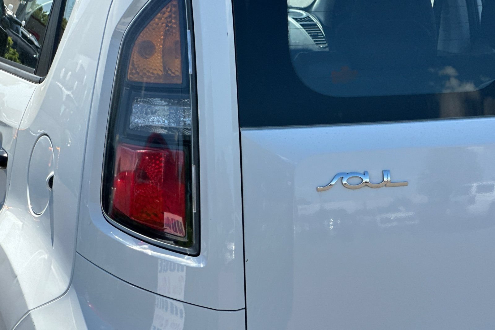 Used 2011 Kia Soul FWD image 25