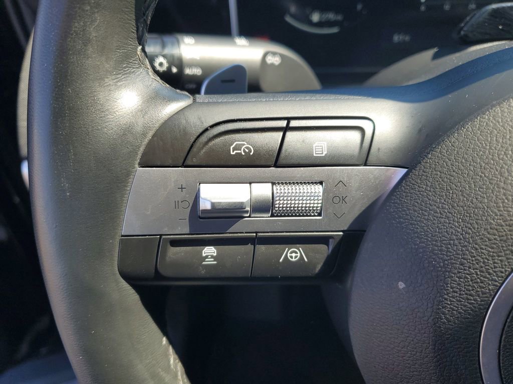 Used 2025 Hyundai Santa Cruz Limited image 18