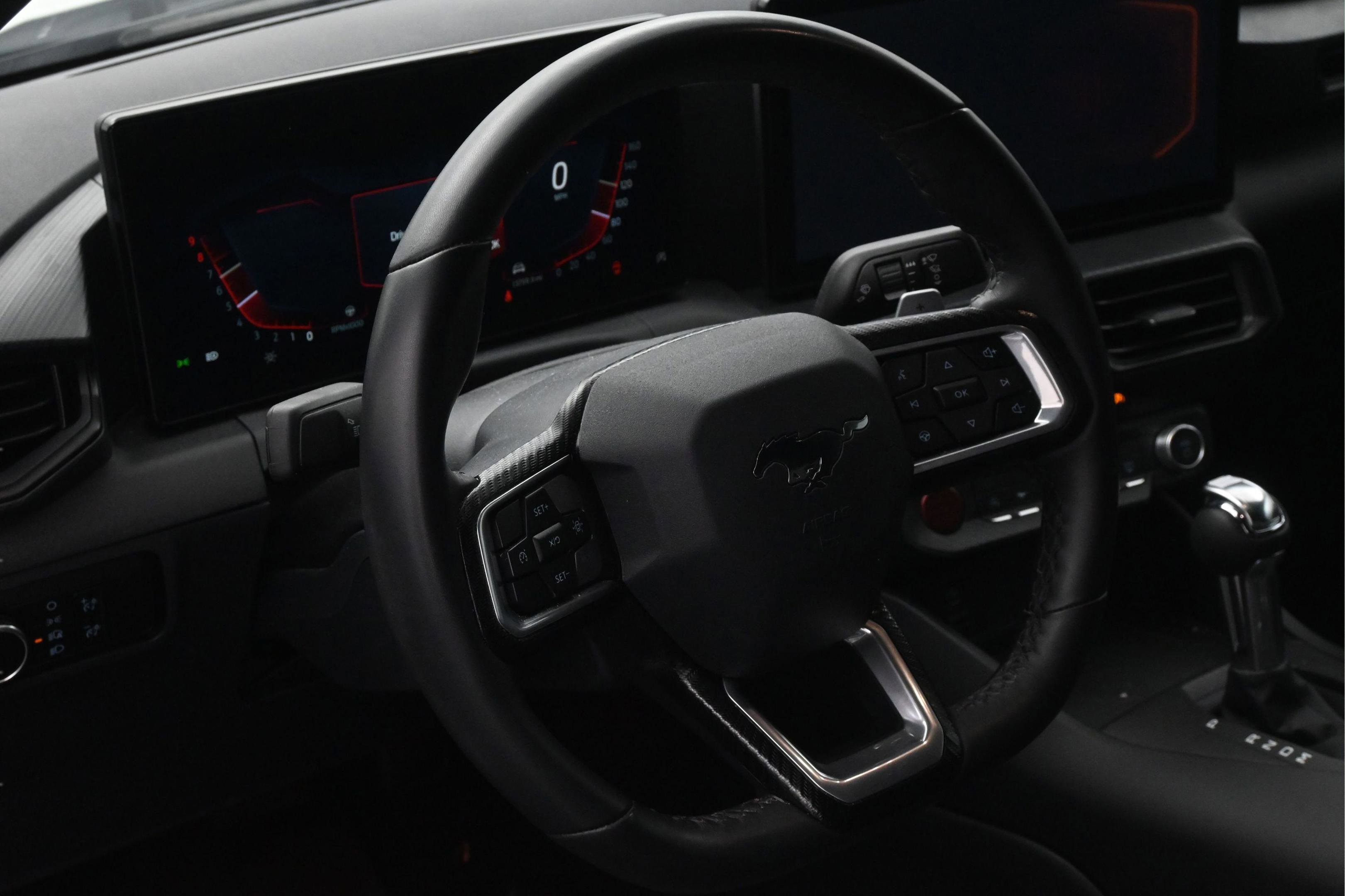 Used 2025 Ford Mustang GT RWD image 15