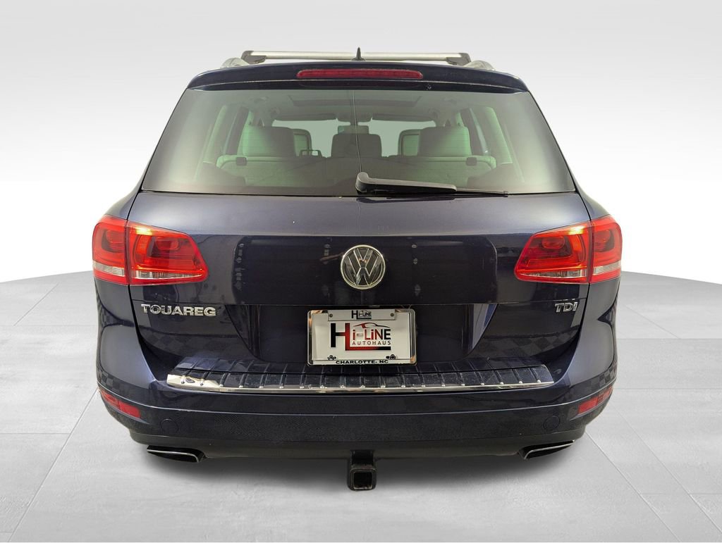 Used 2012 Volkswagen Touareg Sport AWD/4WD image 20