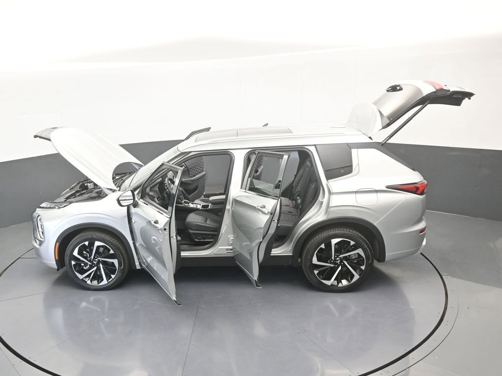 New 2025 Mitsubishi Outlander SEL image 75