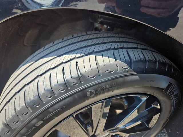 Used 2024 Chevrolet Equinox LS w/ LS Convenience Package FWD image 28