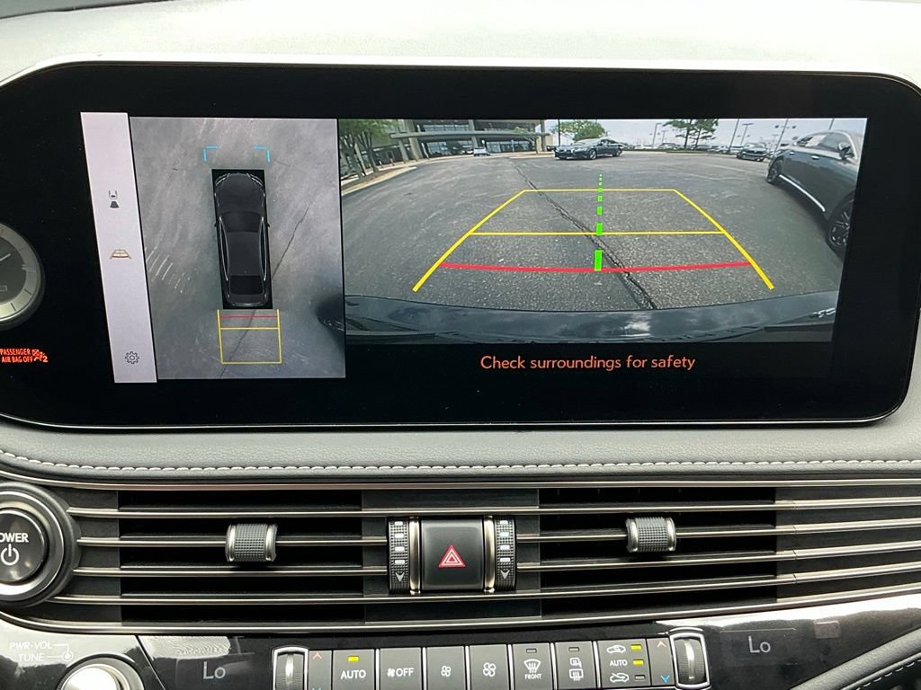 Certified 2023 Lexus LS 500h AWD w/ Luxury Package image 26