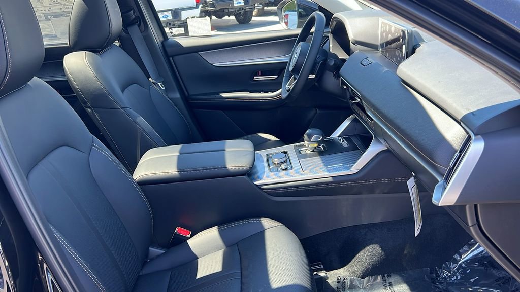 New 2024 MAZDA CX-90 Plug-In Hybrid w/ Premium Pkg image 36