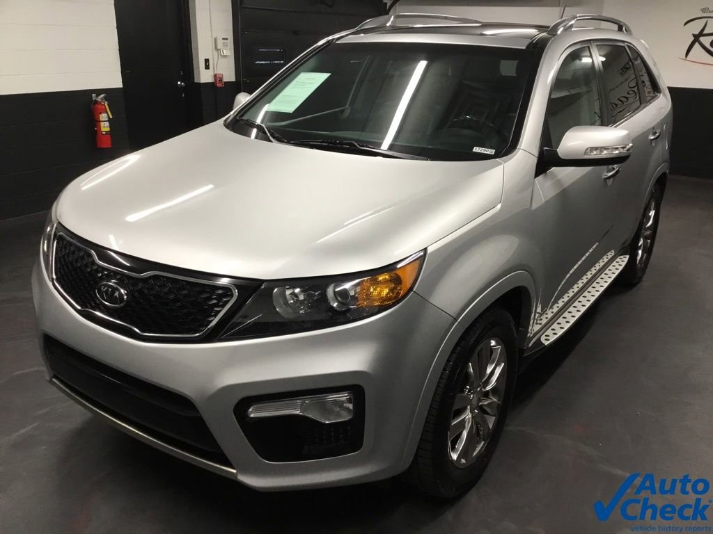 Used 2013 Kia Sorento SX w/ SX Premium Pkg image 6