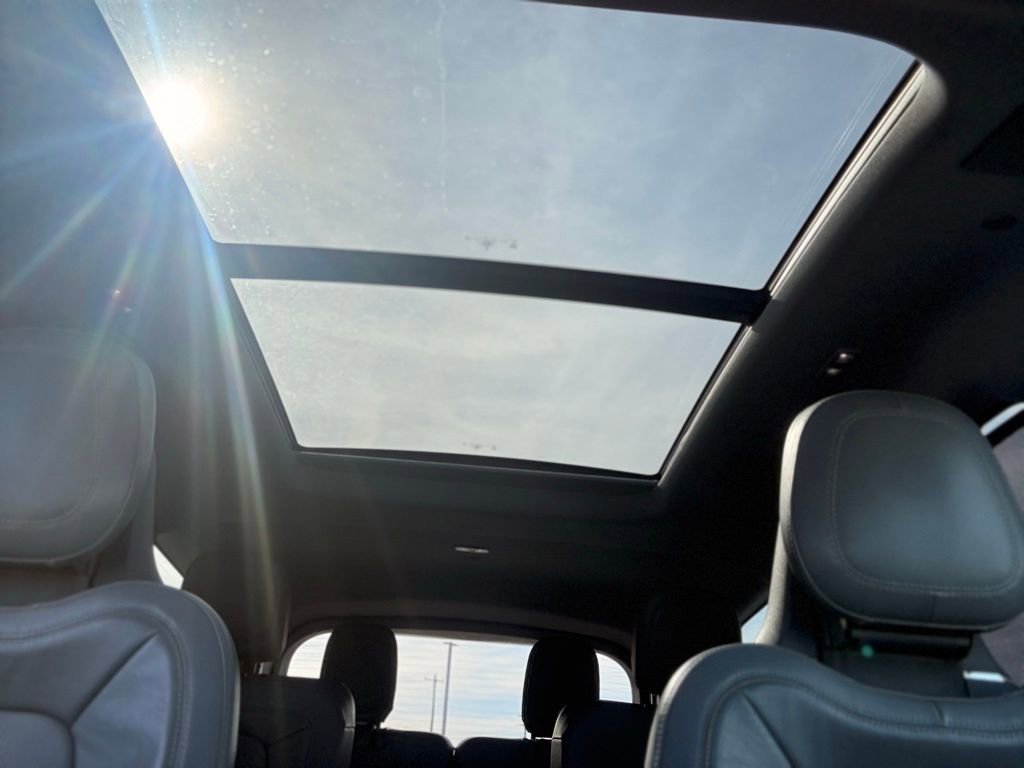 Used 2021 Lincoln Aviator Grand Touring w/ Equipment Group 302A image 26