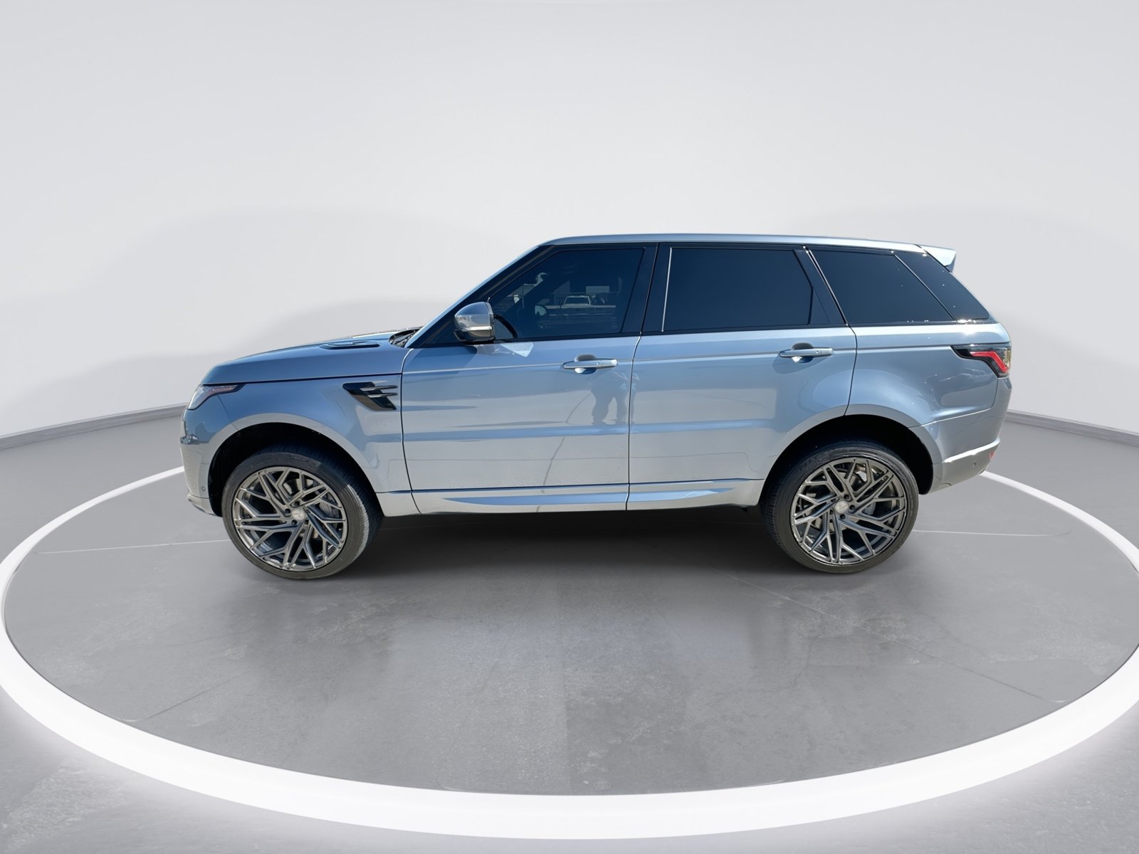Used 2019 Land Rover Range Rover Sport HSE AWD/4WD image 5