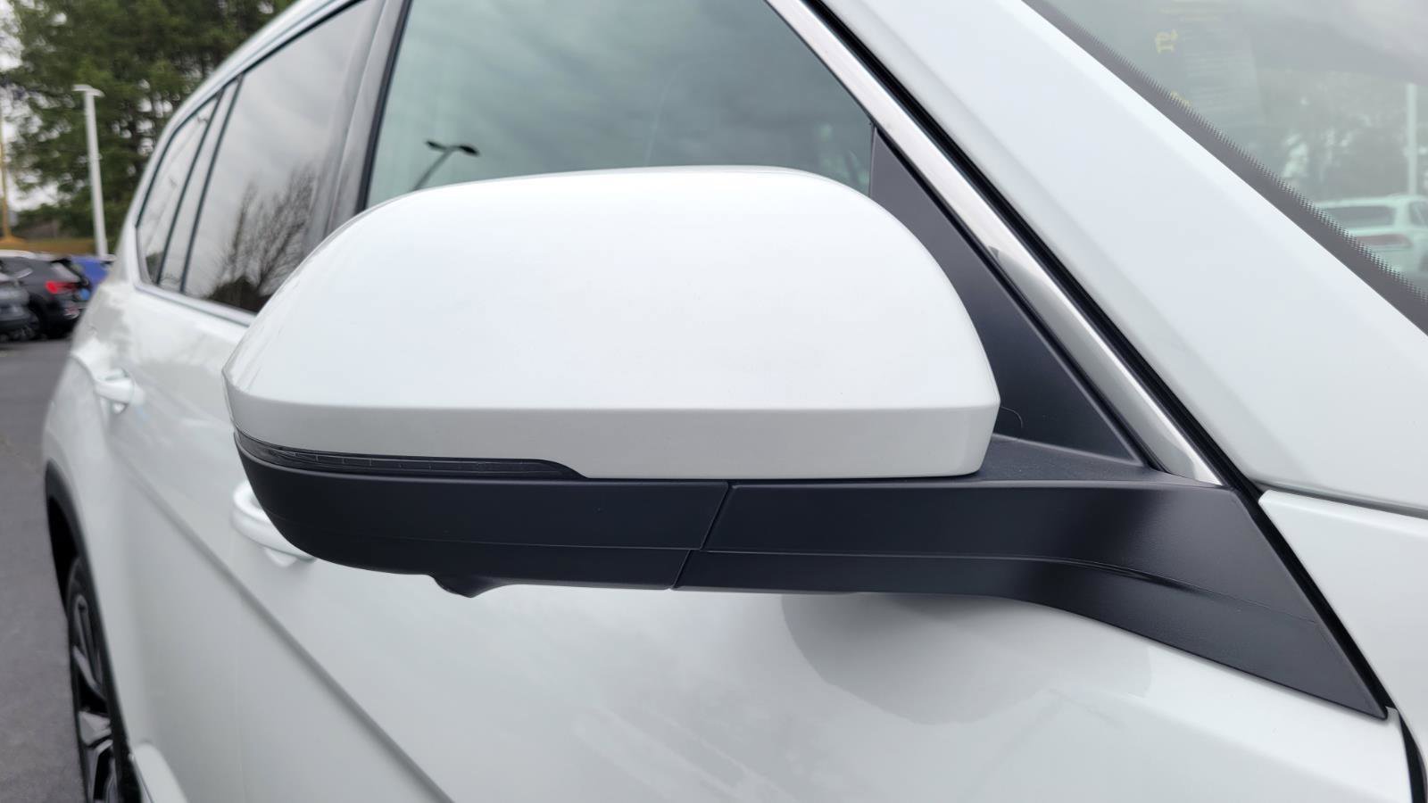 New 2026 Volkswagen Atlas SEL Premium R-Line image 11