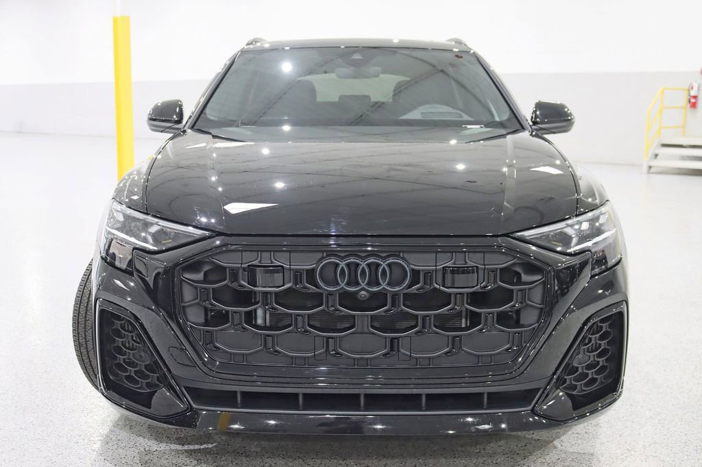 Used 2025 Audi Q8 Prestige AWD/4WD image 9