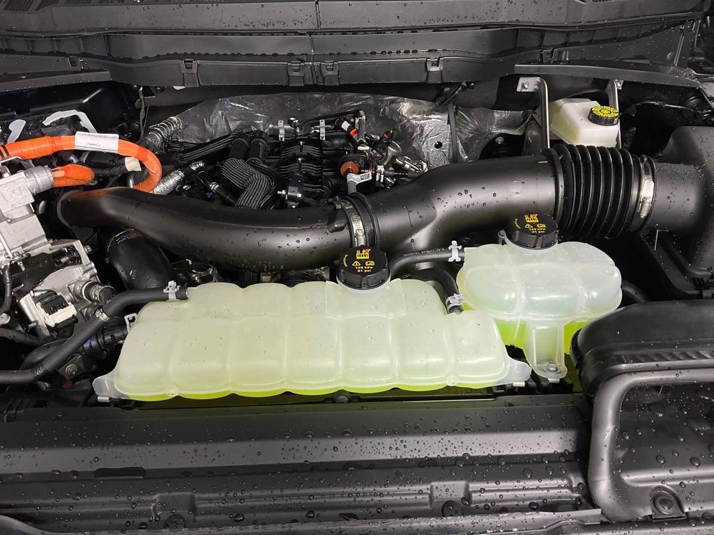New 2026 Ford F150 Platinum w/ Equipment Group 702A High AWD/4WD image 9