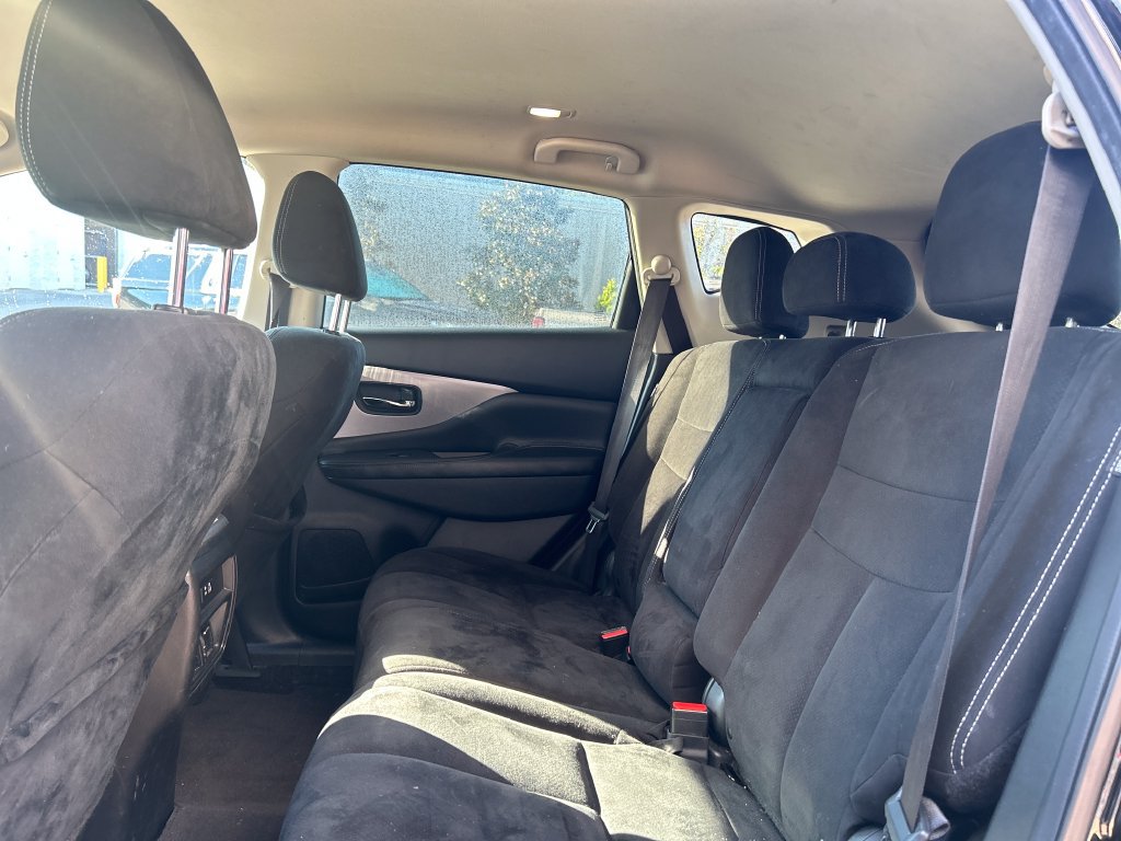 Used 2020 Nissan Murano SV AWD/4WD image 13