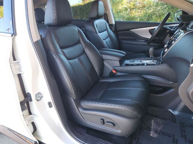 Certified 2024 Nissan Murano SV w/ SV Midnight Edition Package image 15