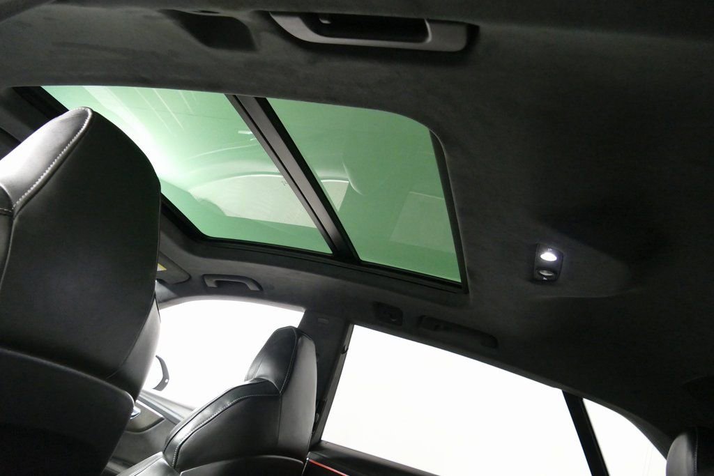 Used 2023 Audi SQ8 Prestige image 25