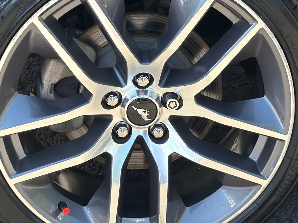 Used 2015 Ford Mustang Premium RWD image 6