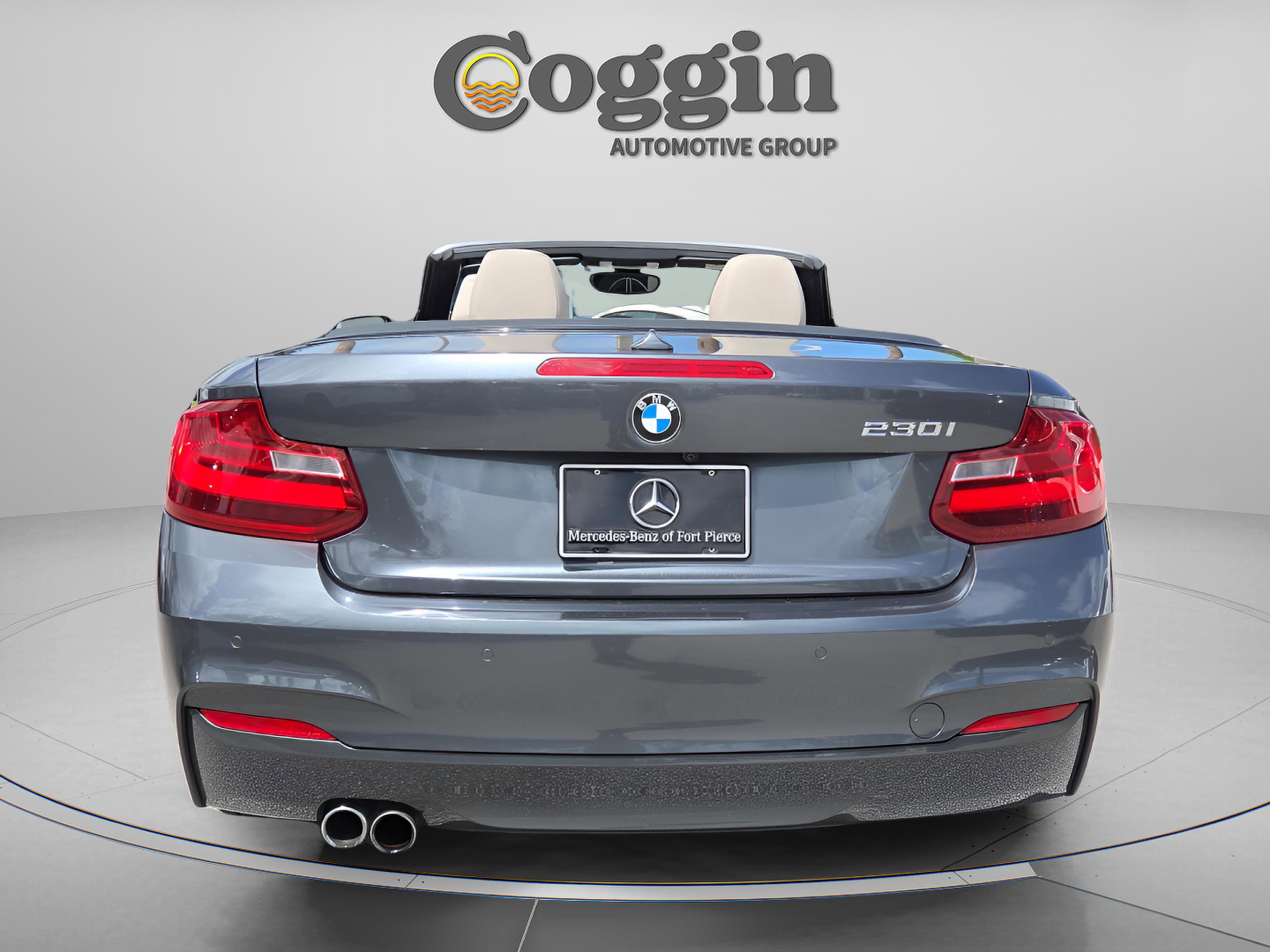 Used 2017 BMW 230i Convertible image 4