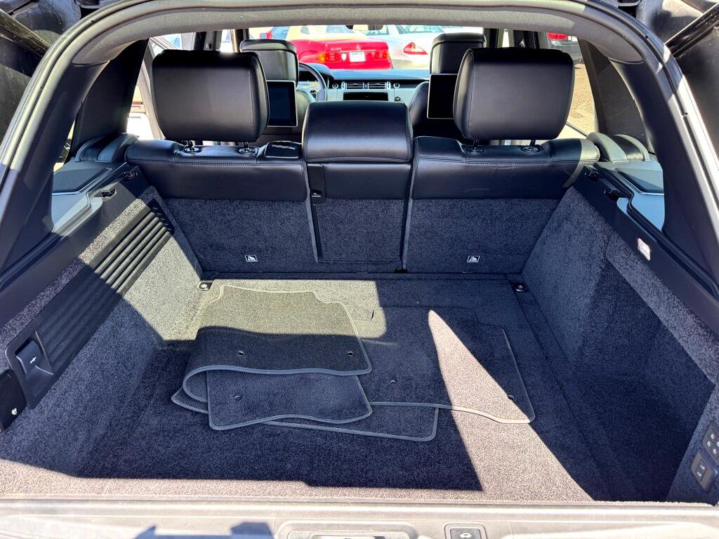 Used 2018 Land Rover Range Rover Supercharged image 31