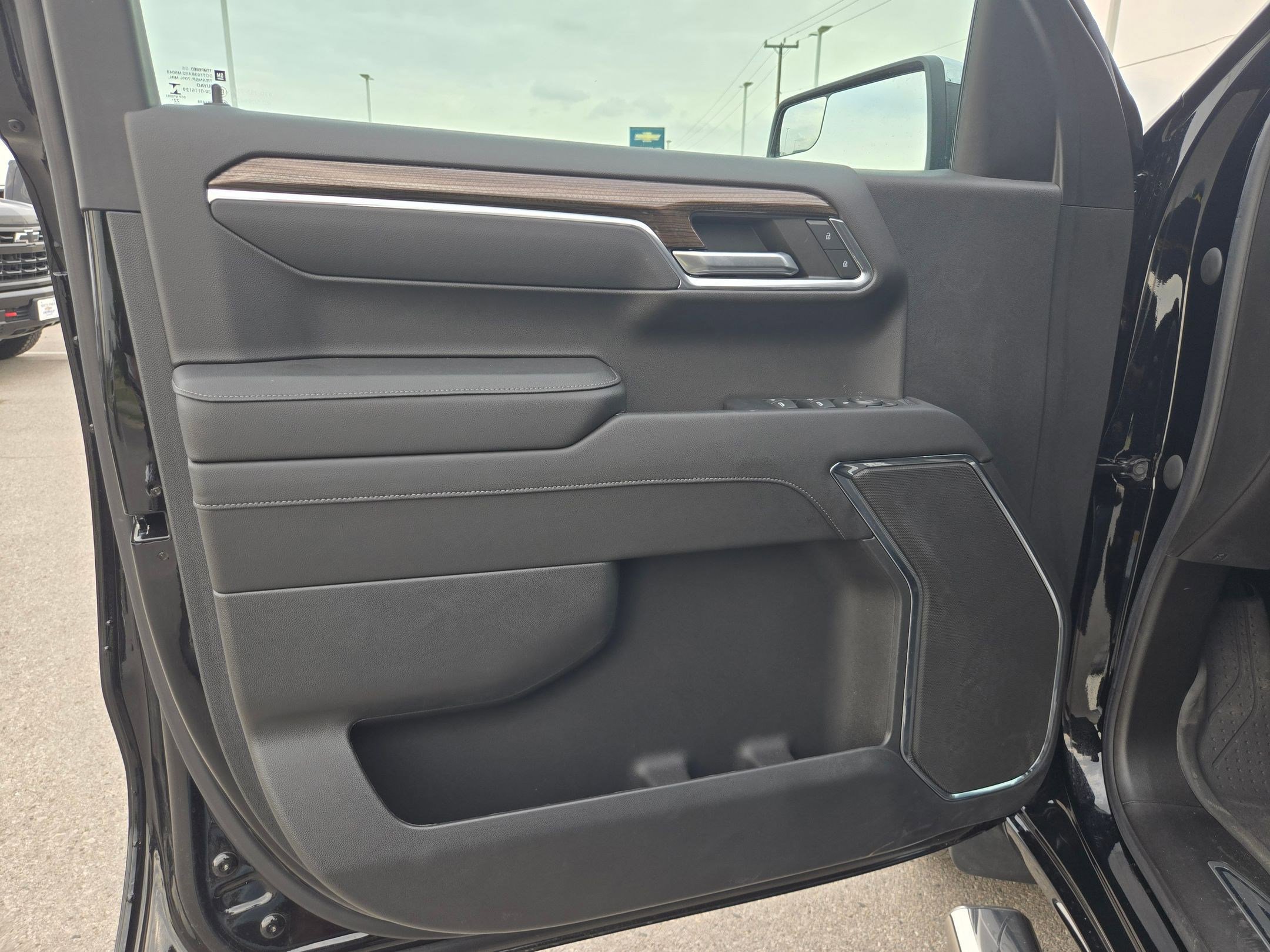 Certified 2023 Chevrolet Silverado 1500 LT w/ Texas Edition Plus RWD image 12