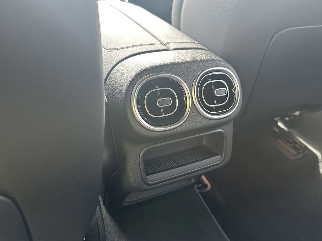 Certified 2025 Mercedes-Benz GLC 300 4MATIC image 26