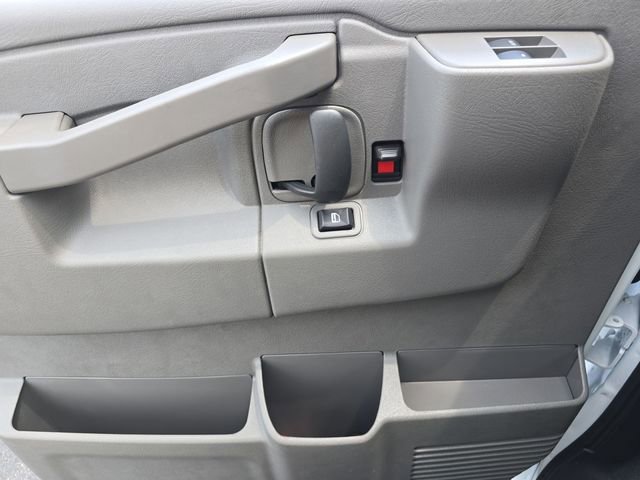 New 2025 GMC Savana 4500 w/ Power Convenience Package image 19