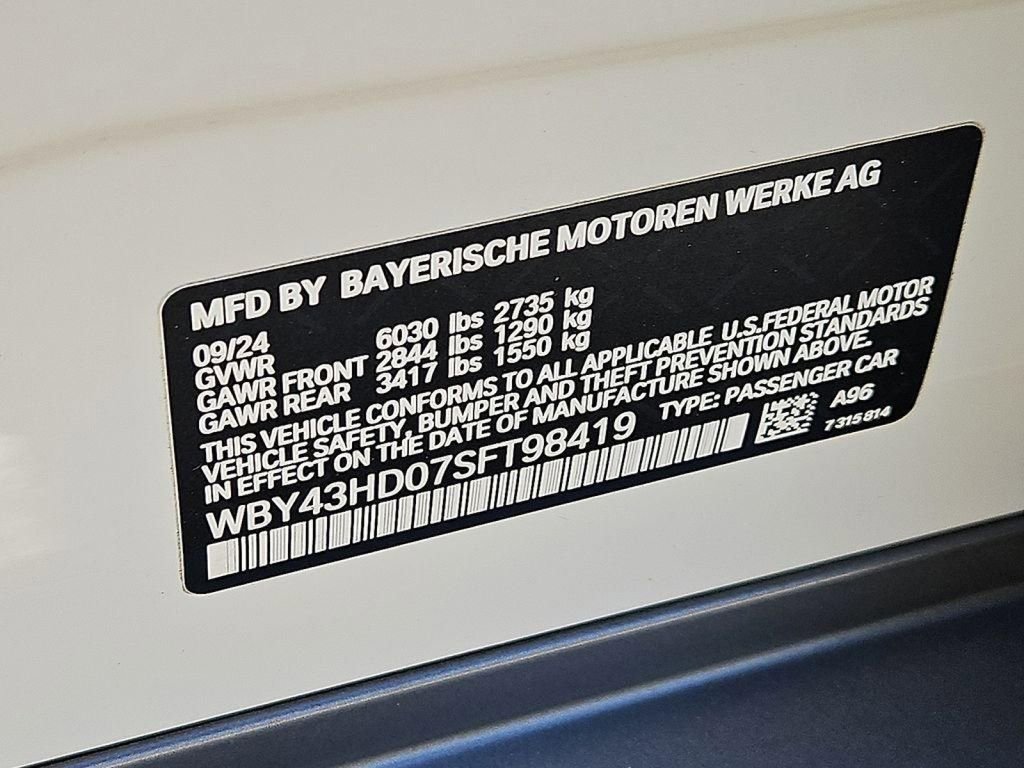 Used 2025 BMW i4 xDrive40i w/ Parking Assistance Package image 27