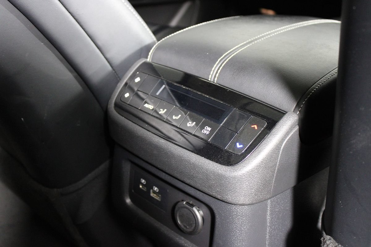 Used 2023 INFINITI QX60 Luxe w/ Cargo Package AWD/4WD image 41