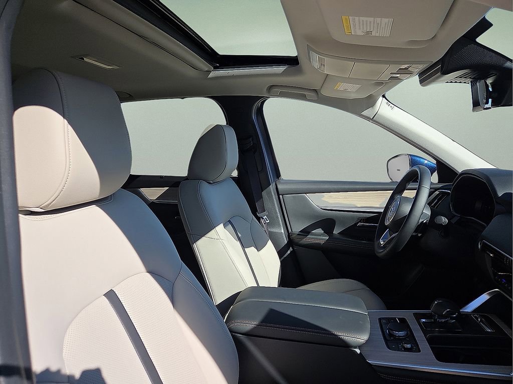 New 2026 MAZDA CX-90 Plug-In Hybrid w/ Preferred image 12