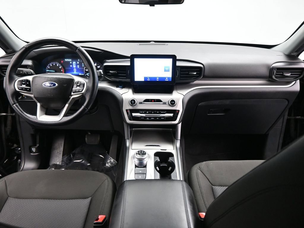 Certified 2022 Ford Explorer XLT image 21