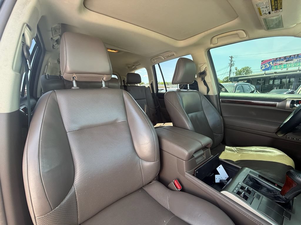 Used 2011 Lexus GX 460 w/ Comfort Plus Pkg AWD/4WD image 25