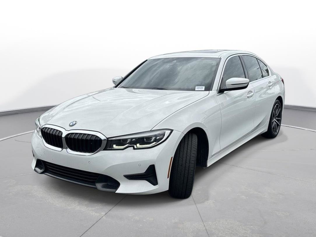 Used 2020 BMW 330i Sedan w/ Convenience Package RWD image 2