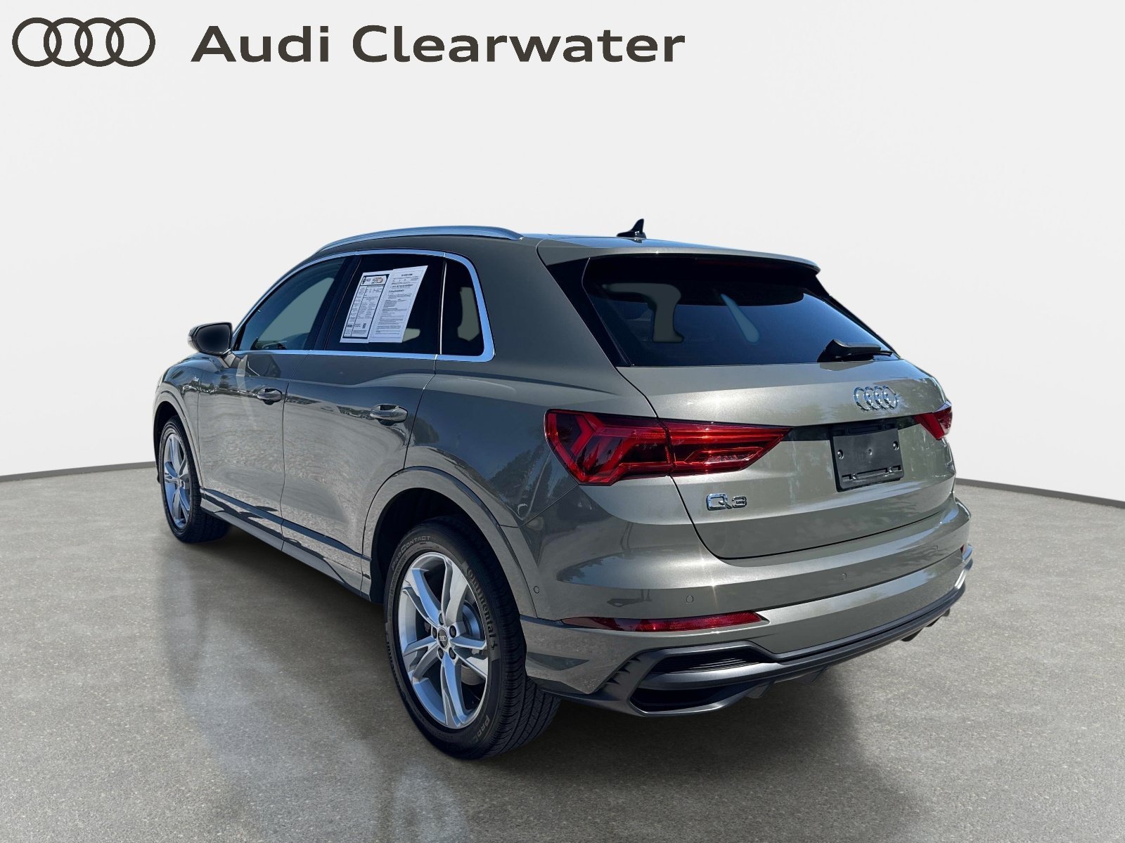 Used 2021 Audi Q3 2.0T Premium Plus AWD/4WD image 3