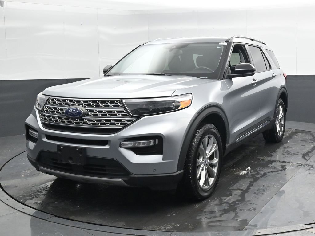 Used 2022 Ford Explorer Limited w/ Equipment Group 301A image 8