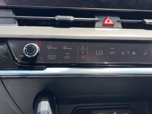 Certified 2023 Kia Sportage X-Pro Prestige AWD/4WD image 21