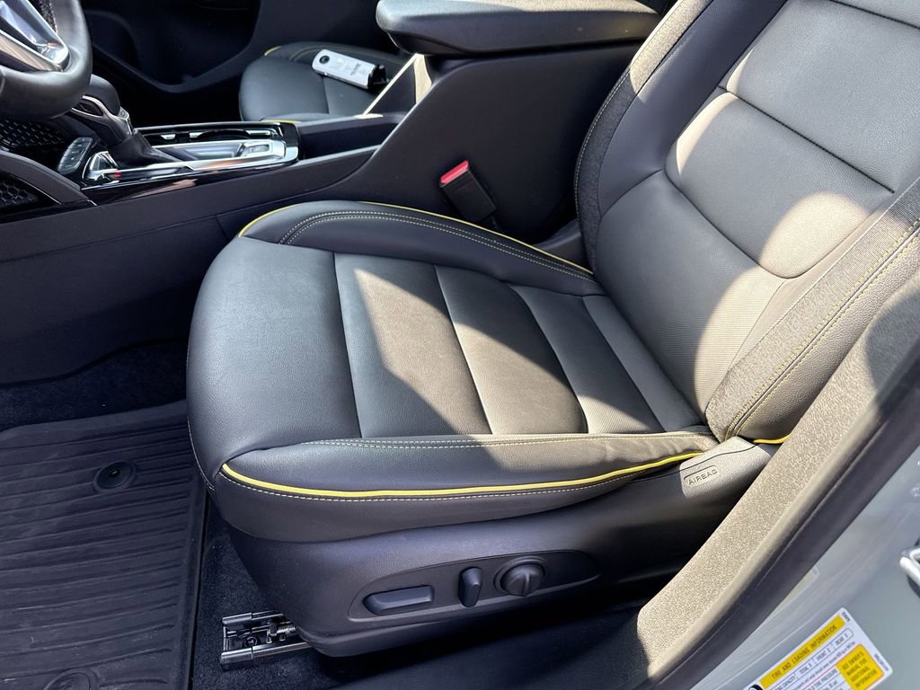 Used 2024 Chevrolet TrailBlazer ACTIV w/ Convenience Package image 22