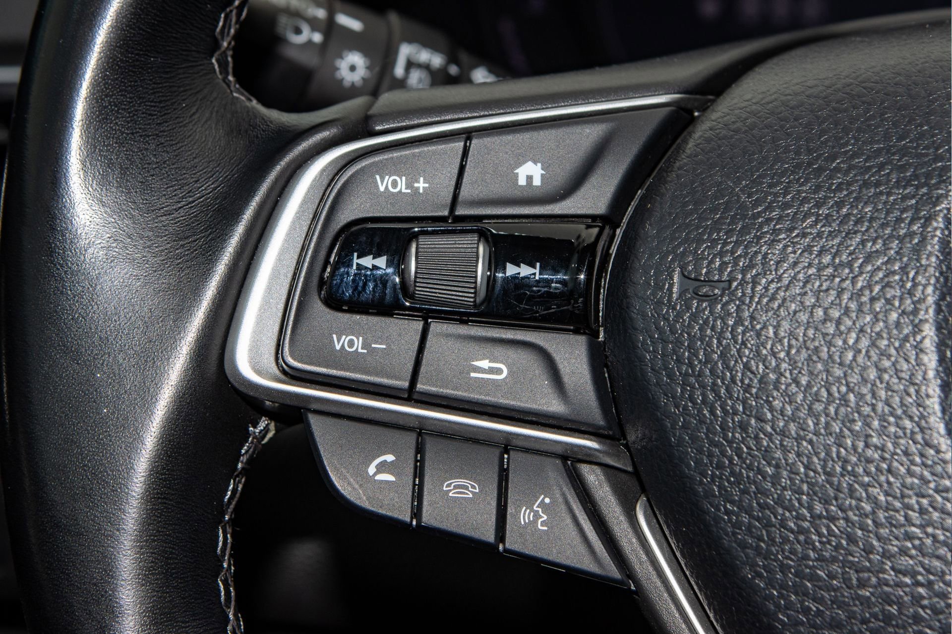 Certified 2021 Honda Accord EX-L image 28