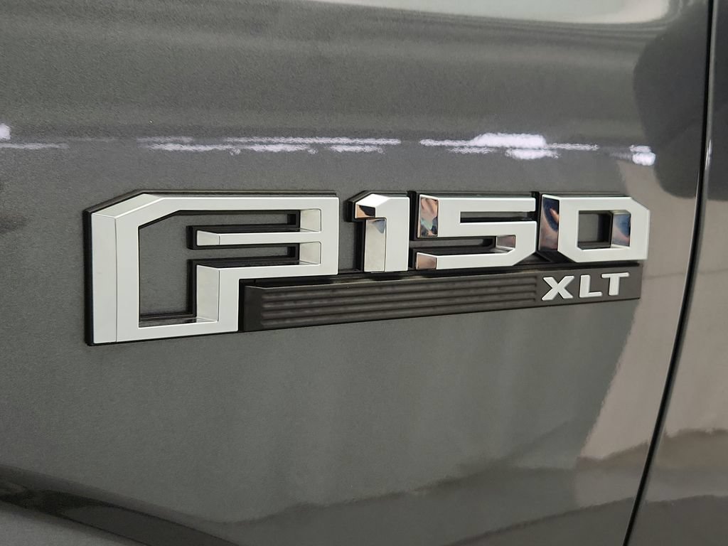 Used 2016 Ford F150 XLT w/ Equipment Group 302A Luxury AWD/4WD image 32