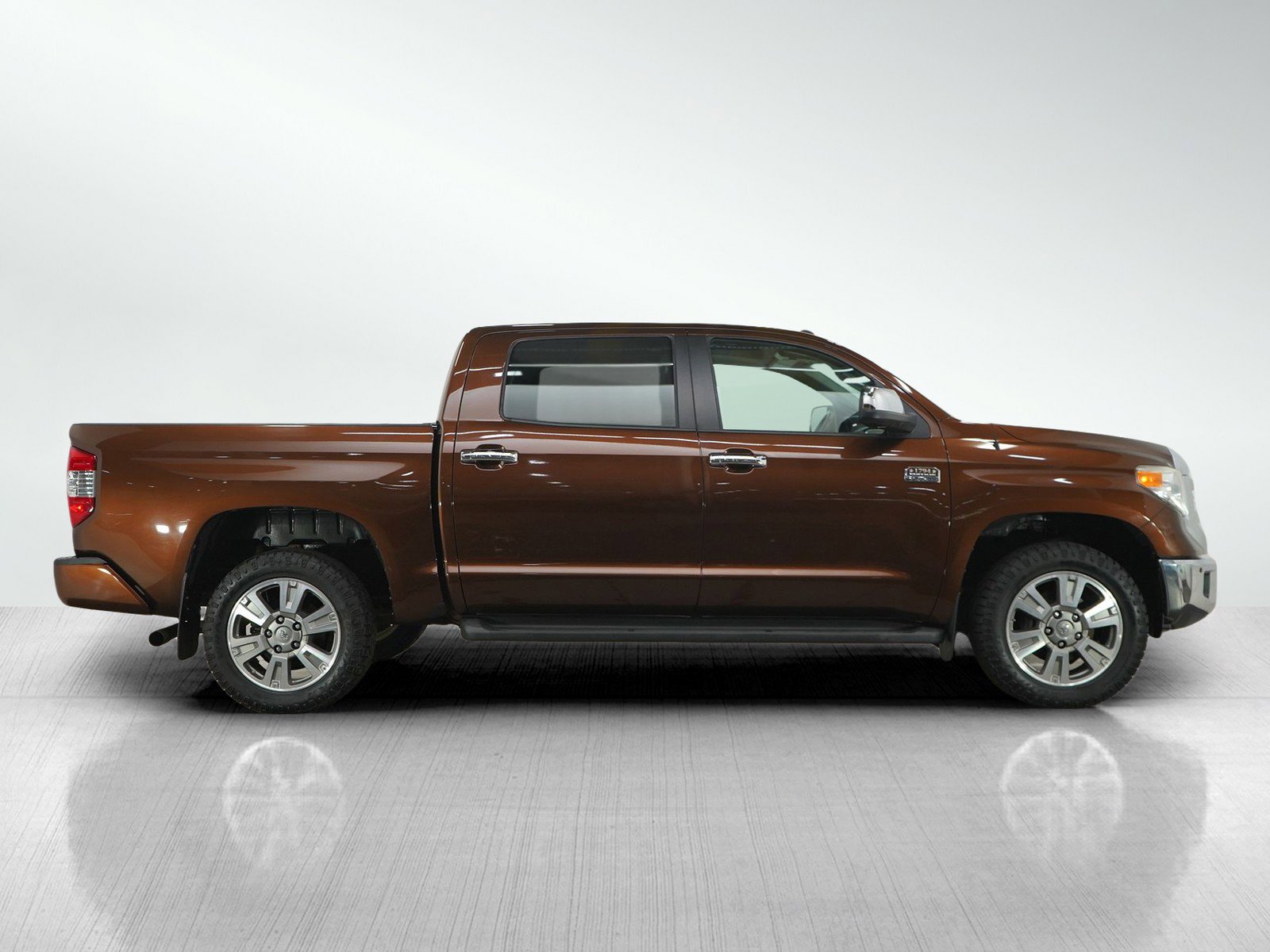 Used 2015 Toyota Tundra 1794 Edition AWD/4WD image 6