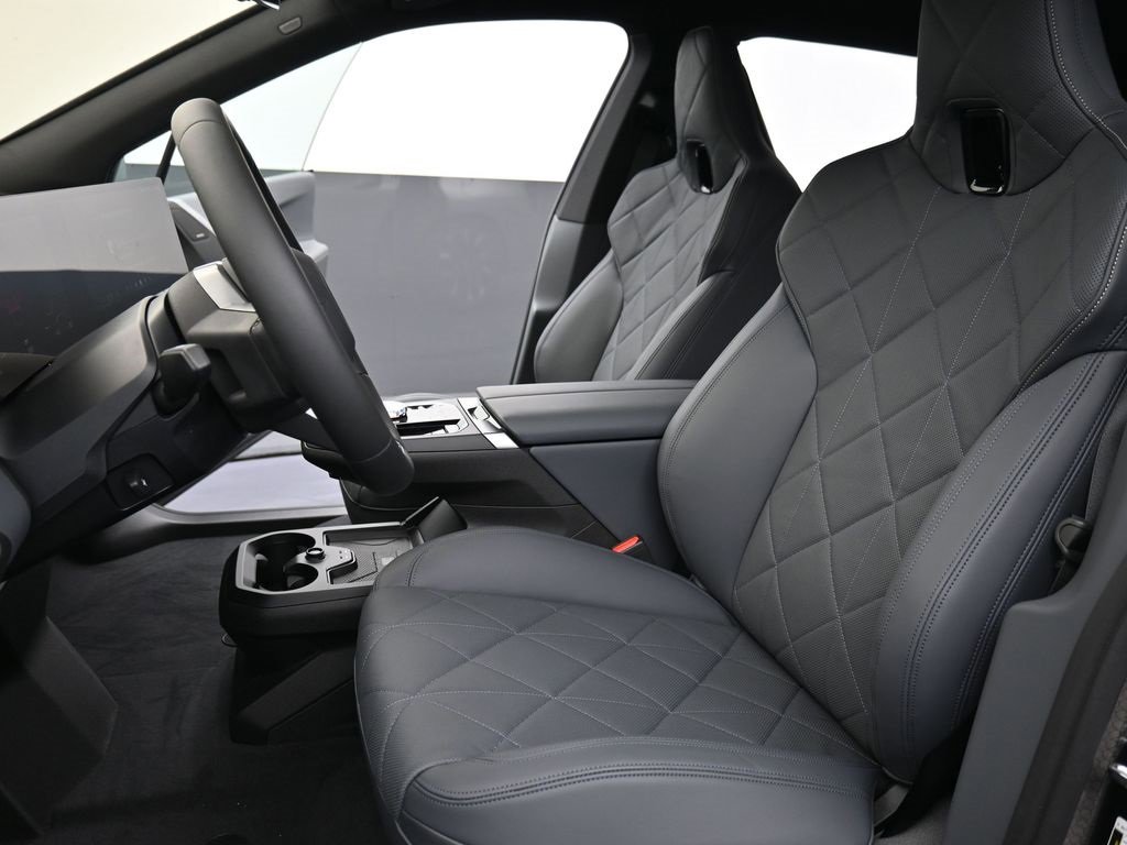New 2026 BMW iX xDrive60 w/ M Sport Package image 12