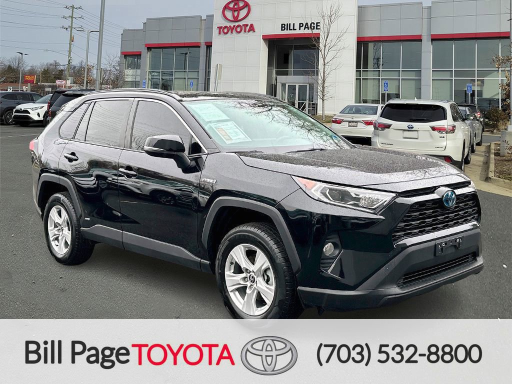 Used 2021 Toyota RAV4 XLE w/ Convenience Package